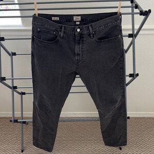 EUC M’s J Crew 770 100% cotton black wash jeans